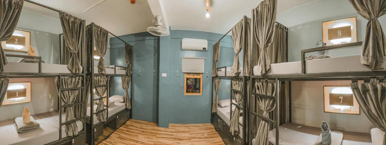 Outpost Hostel - كورون المظهر الخارجي الصورة